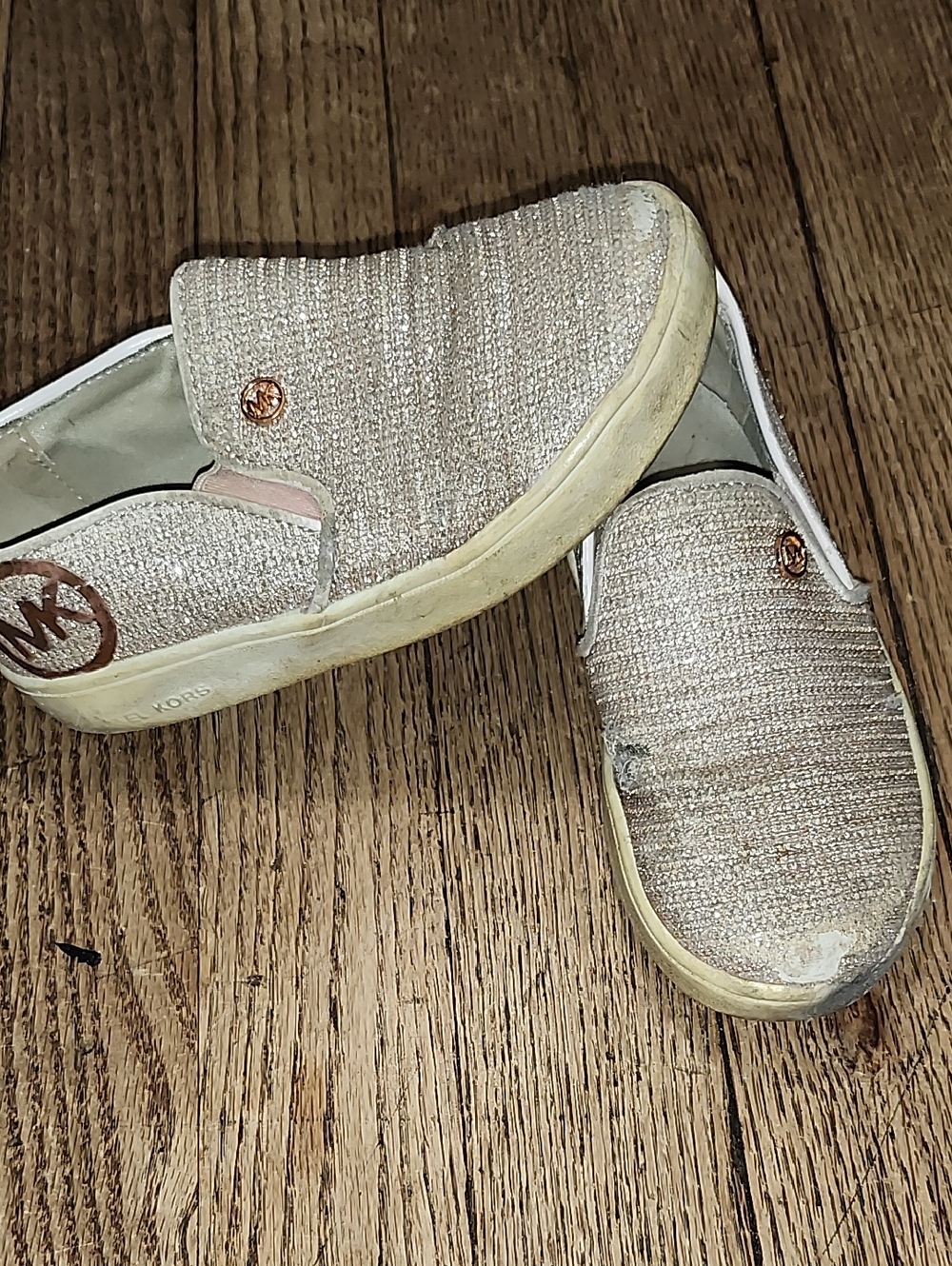 Michael Kors Girls Glitter Slip-On Sneakers in Champagne and White